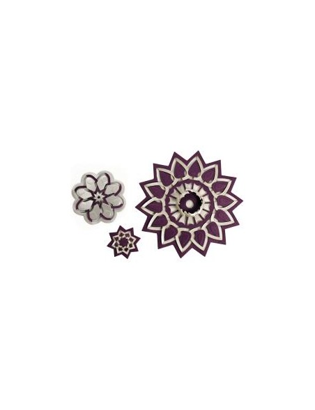 Spellbinders Shapeabilities Cut, Fold & Tuck Dies -Flower Burst	